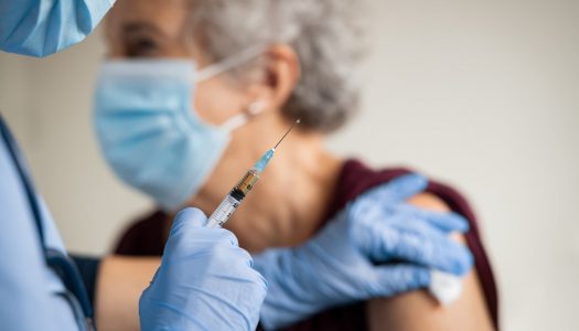 Transparência sobre população vacinada cabe a Estados e municípios