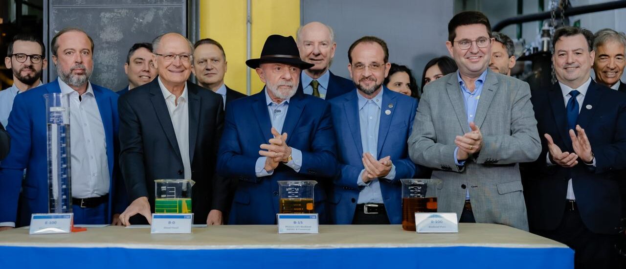 Presidente Lula acompanha testes de biodiesel no Instituto Mauá de Tecnologia